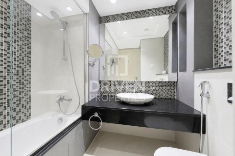3 bedrooms Apartment in Damac Maison The Distinction, UAE No. 225314 21