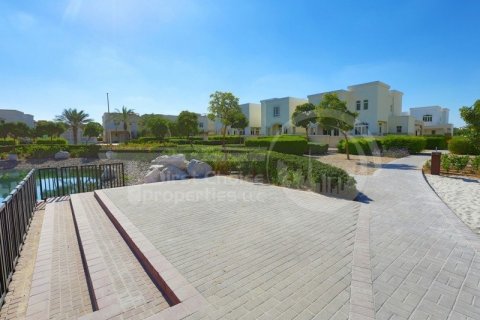 Villa de 4 chambres à Al Ghadeer, UAE No. 172438 3