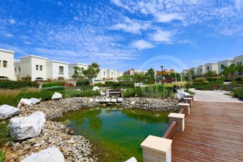 Villa de 4 chambres à Al Ghadeer, UAE No. 172438 5