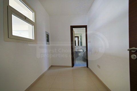 Villa de 4 chambres à Al Ghadeer, UAE No. 172438 18