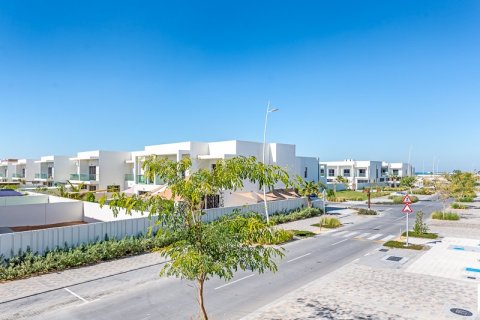Townhouse de 3 dormitorios en  Yas Island, UAE No. 223439 11