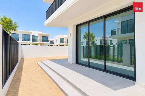 Townhouse de 4 dormitorios en Dubai, UAE No. 223742 3