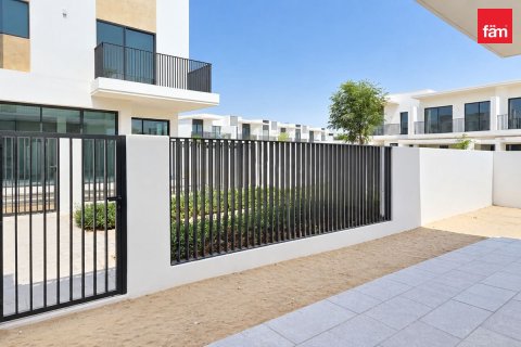 Townhouse de 4 dormitorios en Dubai, UAE No. 223742 4
