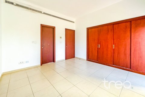 4 bedrooms Villa in Arabian Ranches, UAE No. 220781 14