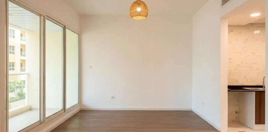 Apartment de 2 dormitorios en Dubai Marina, UAE No. 203245