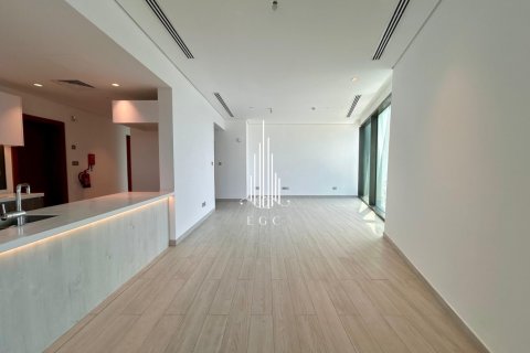Apartment de 2 dormitorios en Tourist Club Area, UAE No. 35615 10