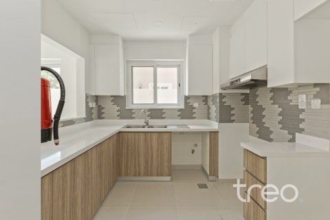 Townhouse de 3 dormitorios en Villanova, UAE No. 206227 6