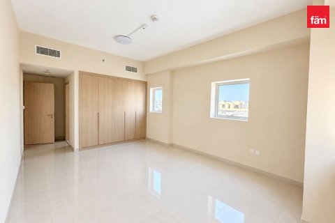 Apartment de 2 dormitorios en Dubai Sports City, UAE No. 224701 5
