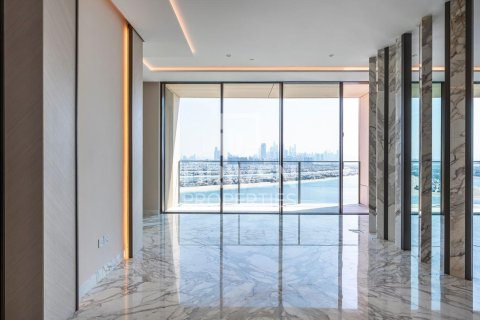 Apartment de 3 dormitorios en The Crescent, UAE No. 201319 17