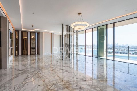 Apartment de 3 dormitorios en The Crescent, UAE No. 201319 5