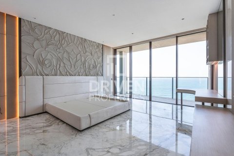 Apartment de 3 dormitorios en The Crescent, UAE No. 201319 14