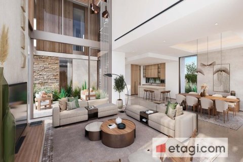 Вилла с 5 спальнями в Dubai Land, ОАЭ №72642 4