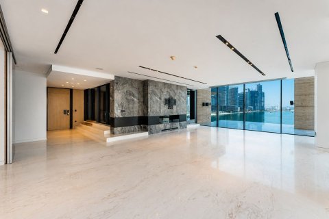 Apartment de 3 dormitorios en Palm Jumeirah, UAE No. 203602 4