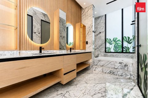 Apartment de 3 dormitorios en Palm Jumeirah, UAE No. 203602 11