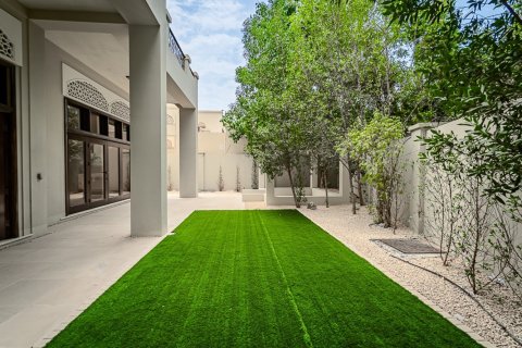 6 bedrooms Villa in Al Wasl, UAE No. 183336 22