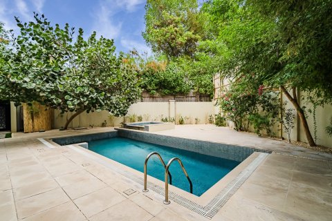 6 bedrooms Villa in Al Wasl, UAE No. 183336 20