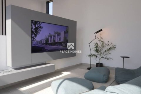 4 bedrooms Villa in Tilal City, UAE No. 10868 6