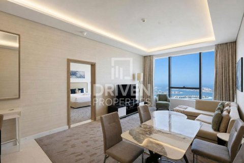 1 bedroom Apartment in The Palm Tower, UAE No. 221309 3