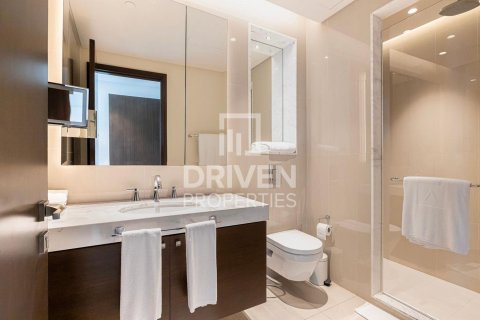 Квартира с 2 спальнями в The Address Residence Fountain Views, ОАЭ №223108 7