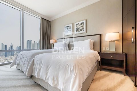 Квартира с 2 спальнями в The Address Residence Fountain Views, ОАЭ №223108 9