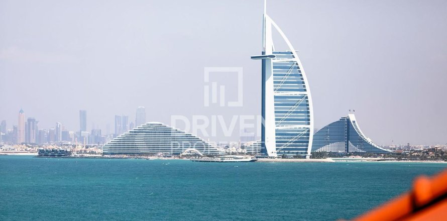 1 bedroom Apartment in The Crescent, UAE No. 220997