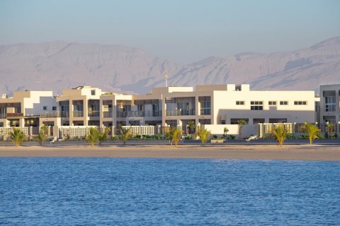 3 bedrooms Townhouse in Ras Al Khaimah, UAE No. 183764 19