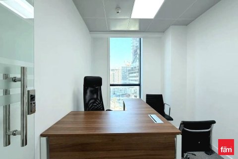 218.7m² Office in Dubai, UAE No. 216164 7