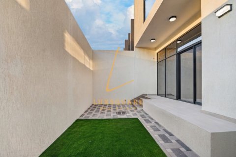 Townhouse de 3 chambres à Dubai Investment Park, UAE No. 213749 20
