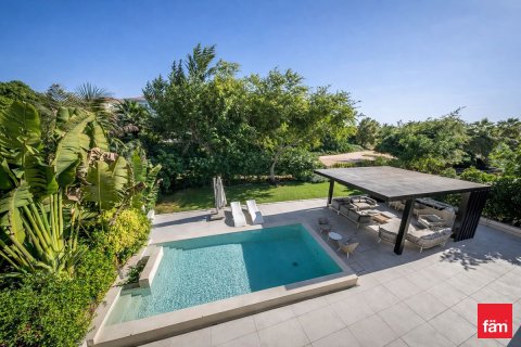 4 bedrooms Villa in Jumeirah Islands, UAE No. 143585