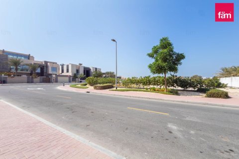 930.4m² Land in Al Wasl, UAE No. 226937 11