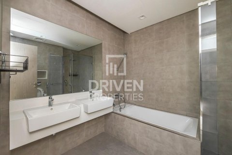 3 bedrooms Apartment in District One, UAE No. 212422 14