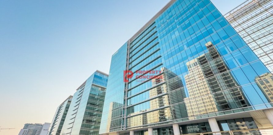Shop de 247m² en Downtown Jebel Ali, UAE No. 39704
