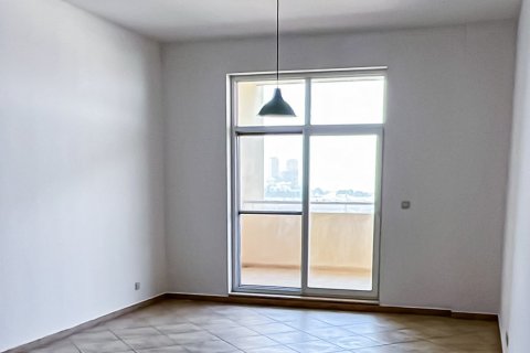 Apartment de 2 dormitorios en Motor City, UAE No. 223413 4