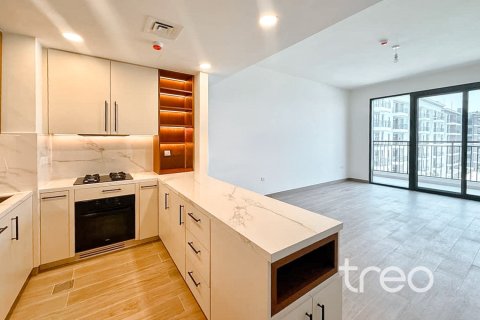 Apartment de 2 dormitorios en Town Square, UAE No. 225016