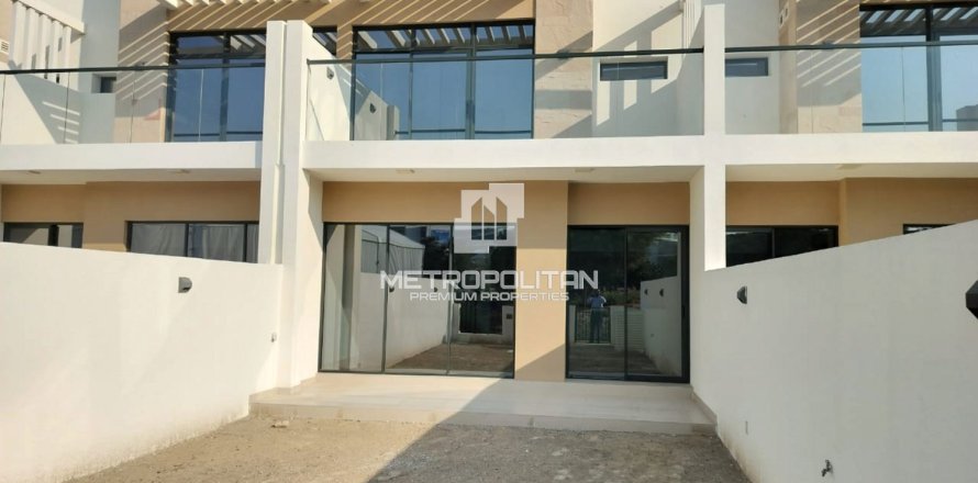 Townhouse de 3 dormitorios en Park Residences, UAE No. 78537