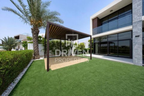 Villa de 5 dormitorios en DAMAC Hills (Akoya by DAMAC), UAE No. 217978 4
