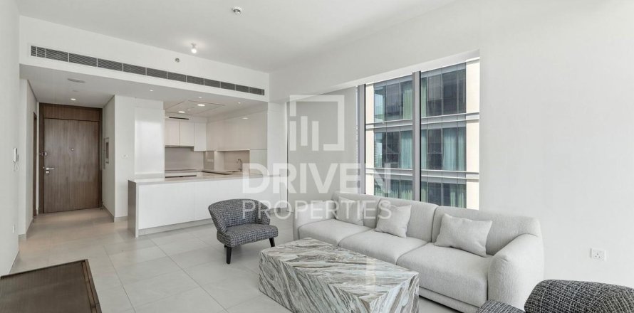 3 bedrooms Apartment in Al Wasl, UAE No. 211607
