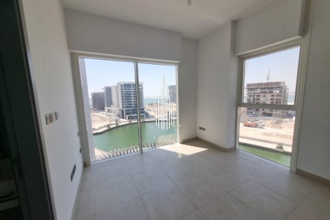 Apartment de 3 dormitorios en Al Raha Beach, UAE No. 22437 3