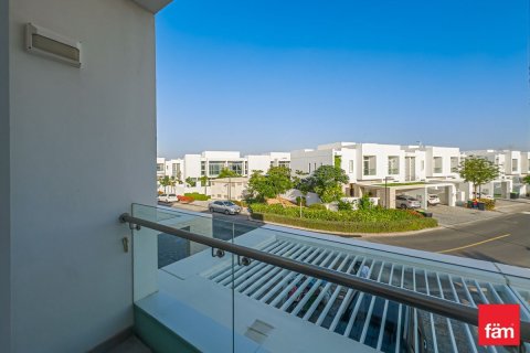 3 bedrooms Townhouse in Dubai, UAE No. 223679 13