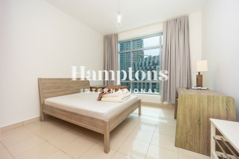 Apartment de 2 dormitorios en The Address Dubai Marina, UAE No. 223622 14
