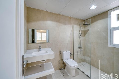 Villa de 4 dormitorios en Umm Suqeim, UAE No. 201024 5