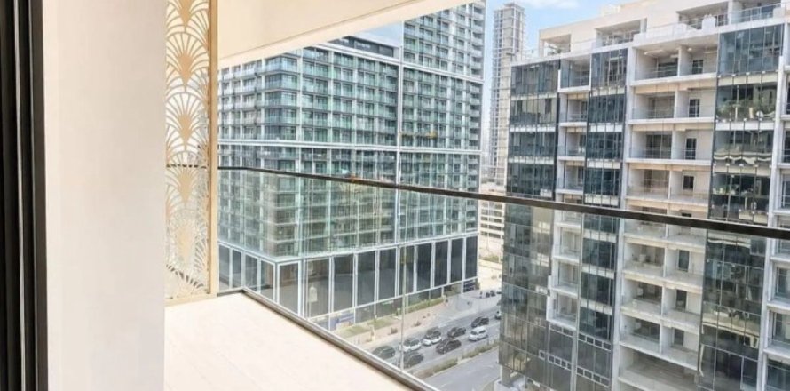 Apartment de 2 dormitorios en Dubai, UAE No. 223703