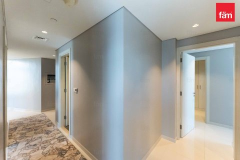 3 bedrooms Apartment in Dubai, UAE No. 215693 14