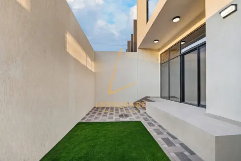 4 bedrooms Townhouse in Dubai Investment Park, UAE No. 220208 20