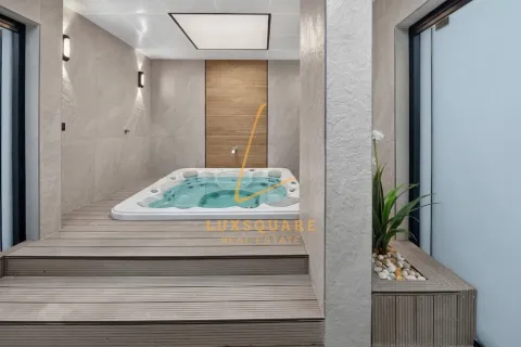4 bedrooms Townhouse in Dubai Investment Park, UAE No. 220208 21
