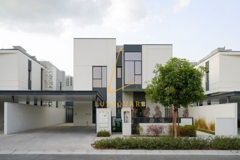 Villa de 4 dormitorios en Murooj Al Furjan, UAE No. 224313 3