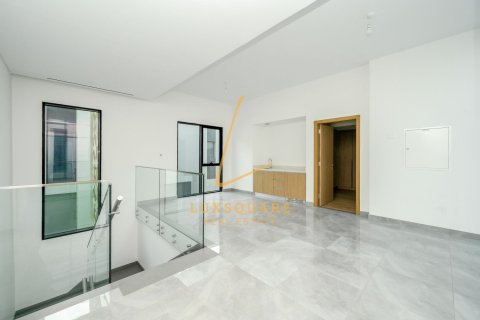 Villa de 4 dormitorios en Murooj Al Furjan, UAE No. 224313 11