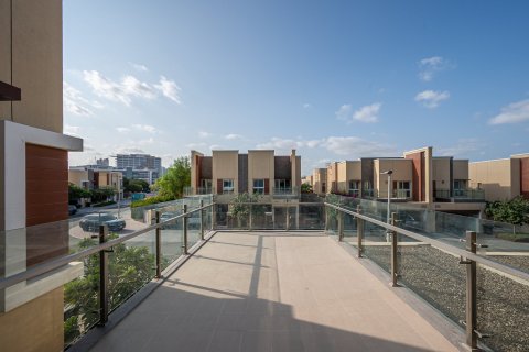 Villa de 4 chambres à Al Barsha, UAE No. 223409 15