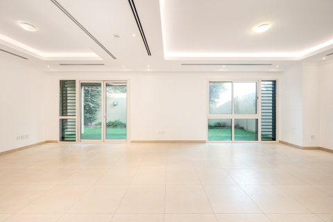 Villa de 4 chambres à Al Barsha, UAE No. 223409 10