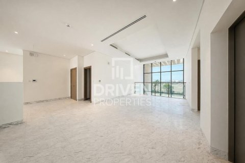 4 bedrooms Villa in District One, UAE No. 212818 11
